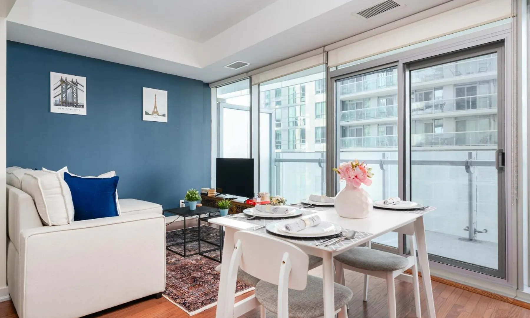 Apartment Downtown Suites 4 Toronto Canada