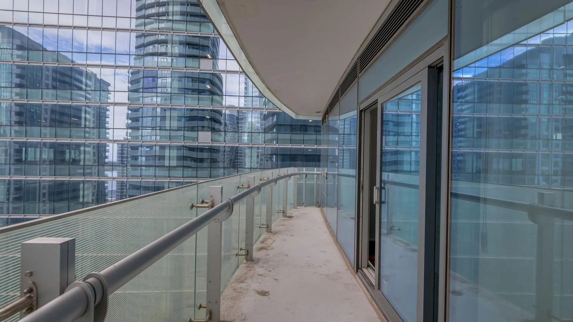 Apartment Downtown Suites 4 Toronto Canada