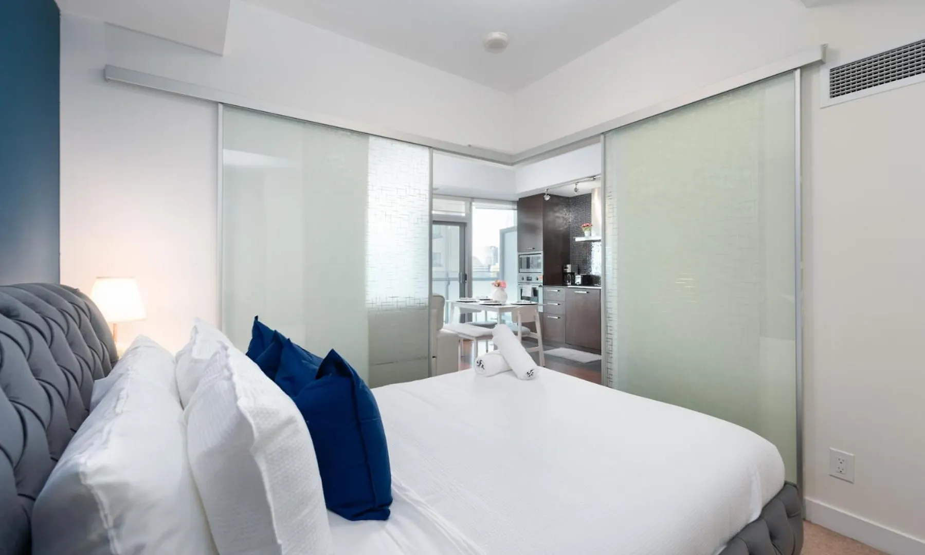 Downtown Suites 4 Toronto